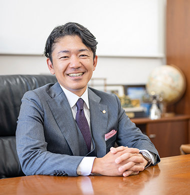 President & CEO Tsuneyuki Minami
