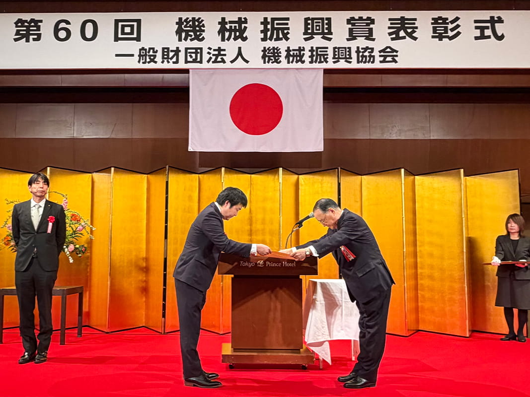 技術本部部長 河野 敬明
